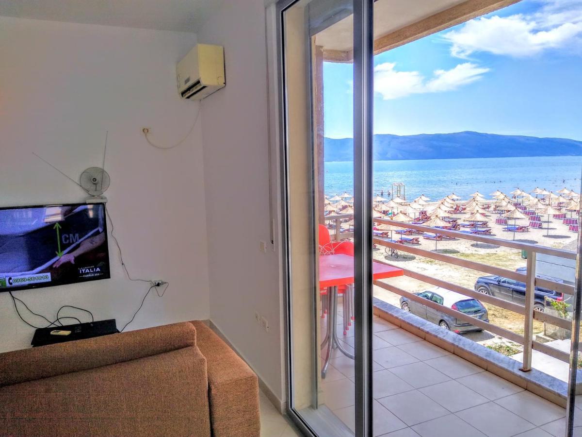 Rass' Apartment Vlorë Екстериор снимка